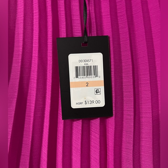 Pinkish purple dress - Picture 4 of 6